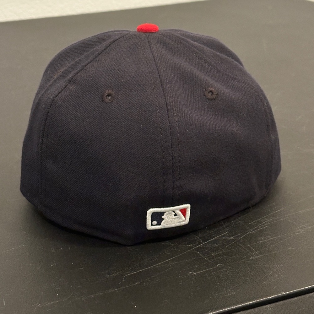 New Era 59Fifty Boston Red Sox "Socks" On Field 7 Fitted Cap Navy Blue - Picture 2 of 4